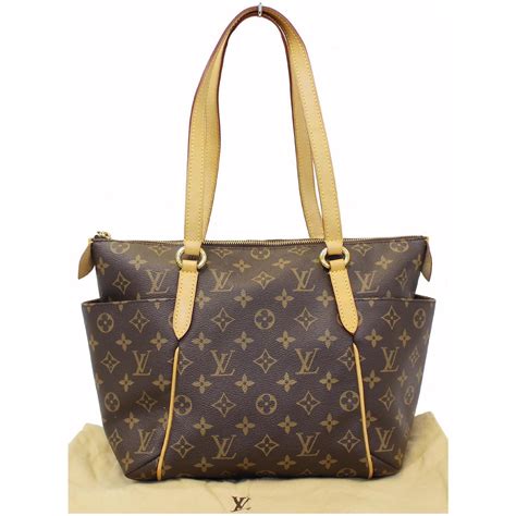 louis vuitton monogram canvas totally pm